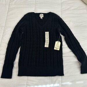 Brand New St. john’s Bay medium sweater